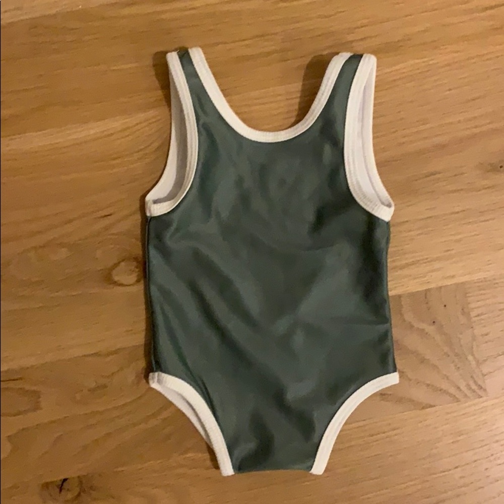 Bathing suit one piece